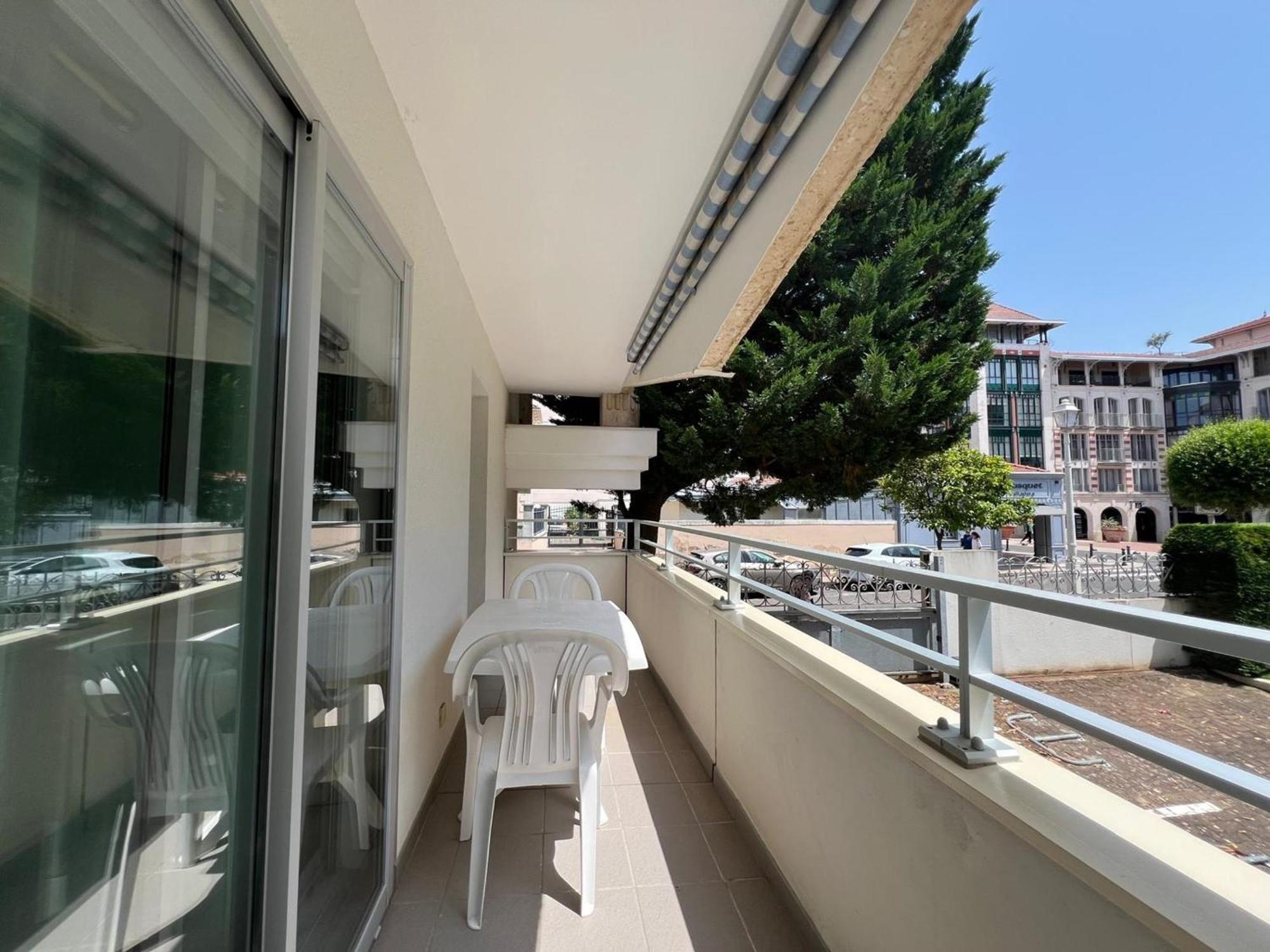 Apartment T2, Vue Mer, Proche Et Commerces, Parking Inclus - Fr-1-474-6 *
